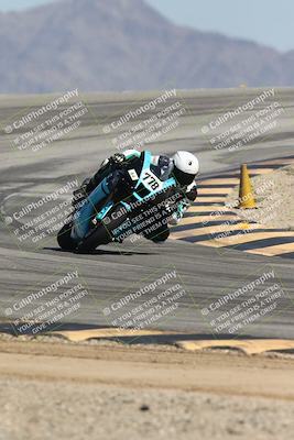 media/Oct-02-2025-Racers Edge (Thu) [[2c91cb6ab3]]/2-A Group/Session 5-Turn 12 (130pm)/